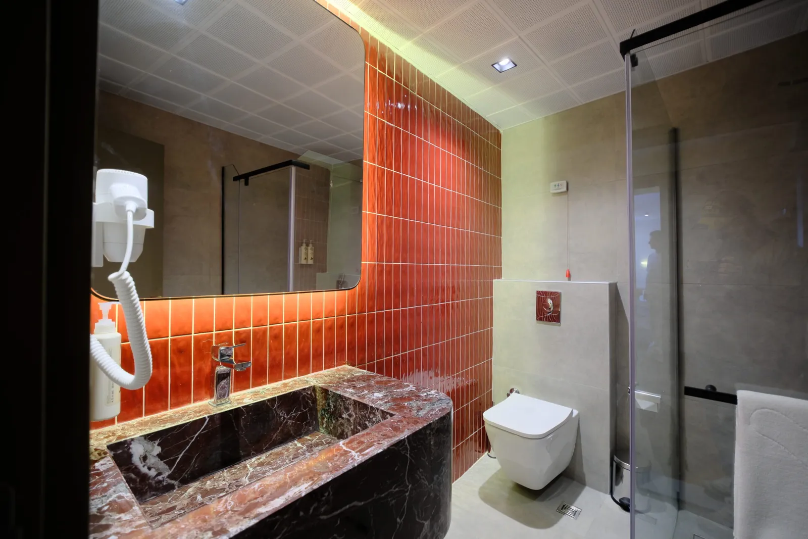 Oda banyosu — The Rizon Hotel Antalya