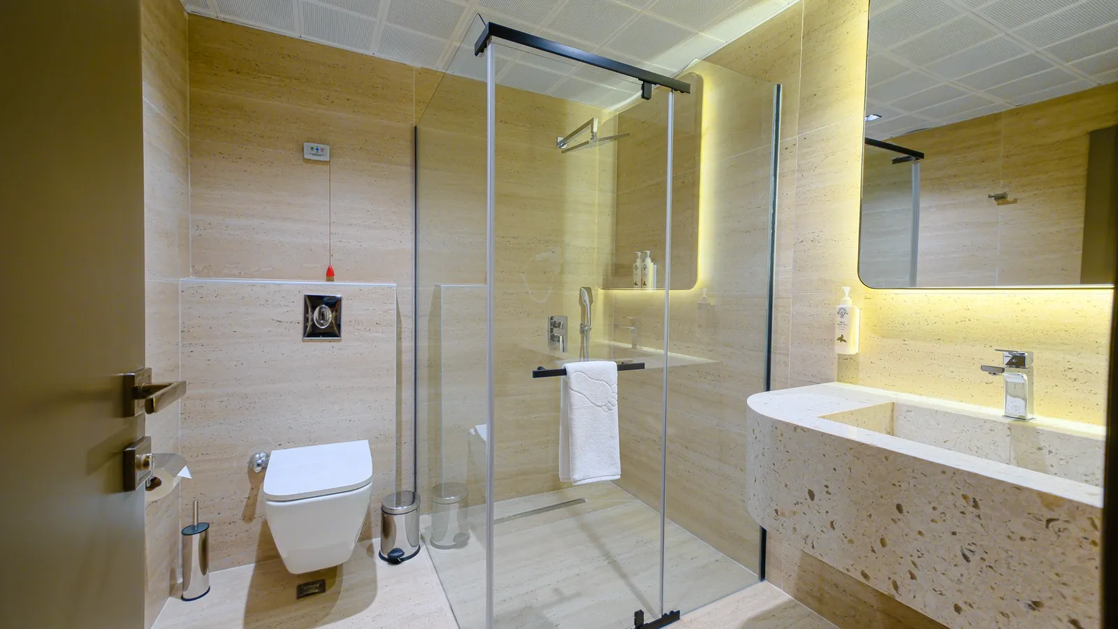 Duş ve lavabo — The Rizon Hotel Antalya